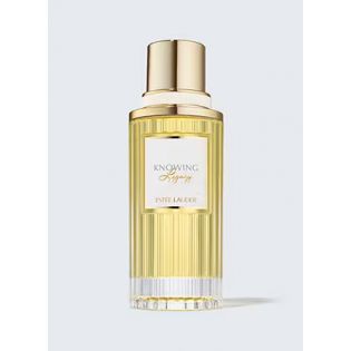 Tietäen Legacy Eau de Parfum -suihkeen