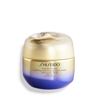 Kohottava ja kiinteyttävä päivävoide SPF 30