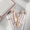 Estée Lauder Luxury Collection -sumutinkotelo, jossa on täyttöpakkauksia, 3 matkakokoista parfum-suihketta