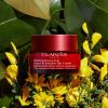 Super Restorative Day SPF 15 - kaikille ihotyypeille
